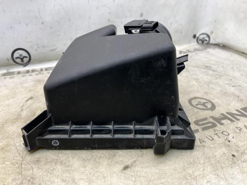 2006-2012 Toyota RAV4 Air Intake Cleaner Upper Cover 17705-28251 OEM3
