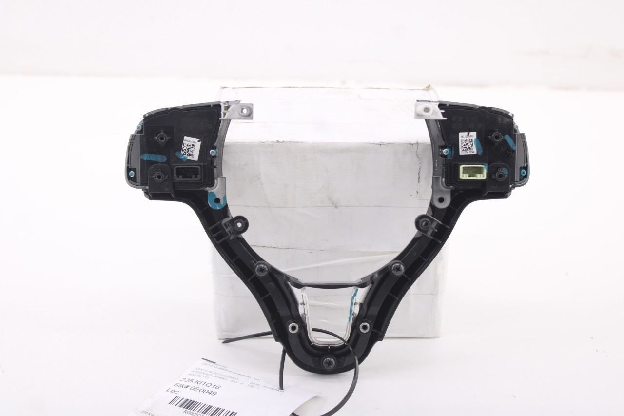 16-18 Kia Optima EX 2.4L Steering Wheel Cruise and Audio Control Switch Buttons6
