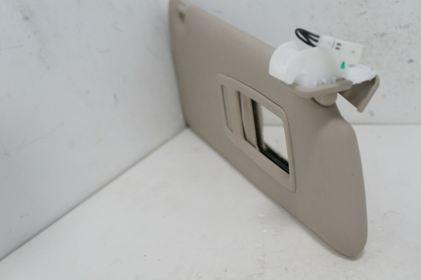 2012-2018 BMW 320i Passenger Right Sun Visor Sunvisor Beige 51-16-7-349-348 OEM - Alshned Auto Parts