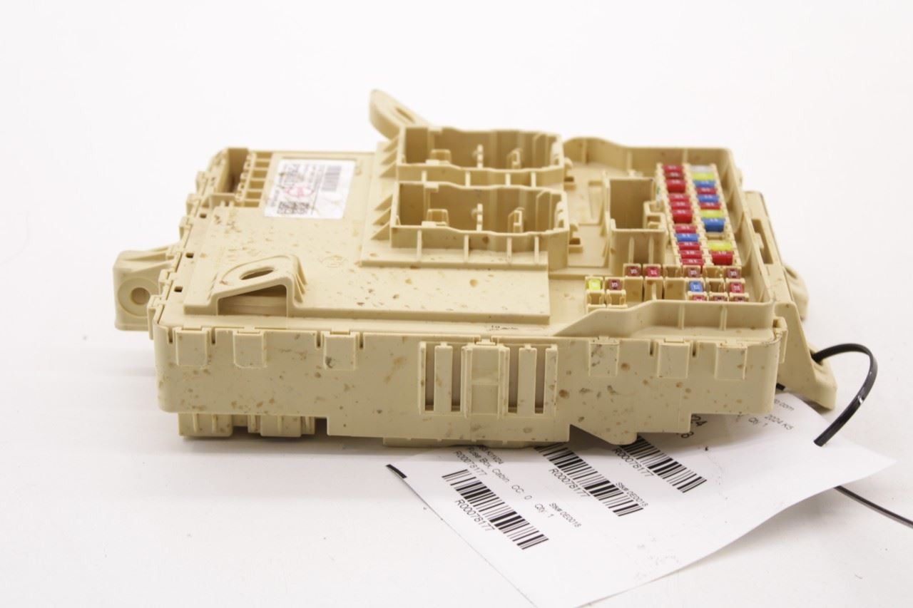 2021-24 Kia K5 GTLine 1.6L AWD Cabin Instrument Panel Fuse Relay Junction Block - Alshned Auto Parts