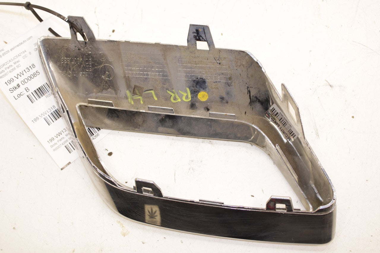 1820 Volkswagen Atlas S AWD Rear Bumper Driver Left Side Exhaust Tip Bezel Tail - Alshned Auto Parts