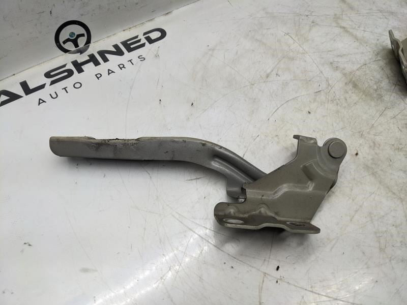 11-15 Kia Optima Front Left and Right Hood Bonnet Hinge 79110-2T000 79120-2T0002