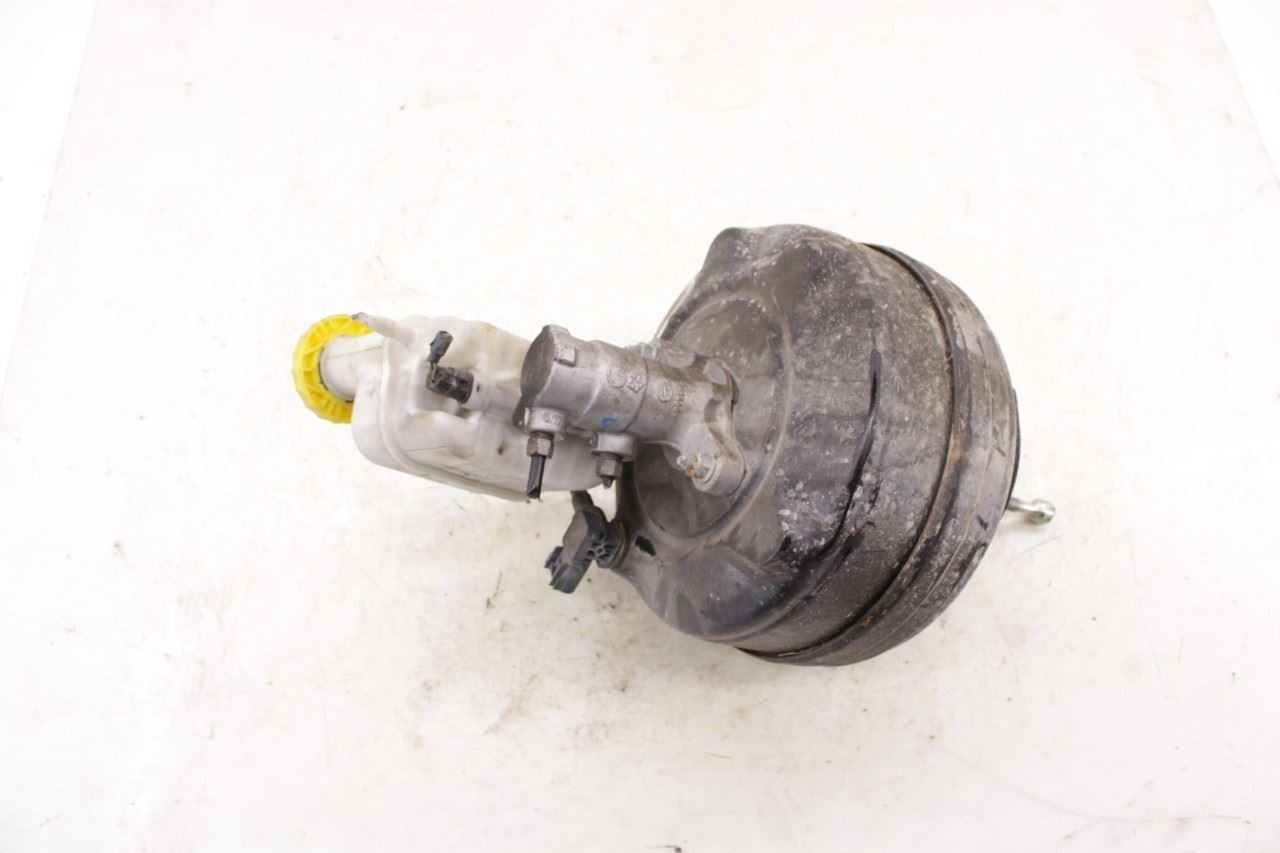 2014-2018 Jeep Cherokee Limited Brake Booster w/ Master Cylinder w/ Reservoir - Alshned Auto Parts