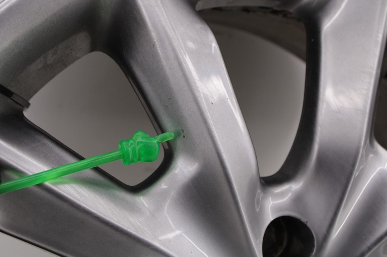 2017-2018 Jeep Cherokee Limited Aluminum Wheel R18x7.0J 5 V Spoke 5SN87DD5AB OEM - Alshned Auto Parts