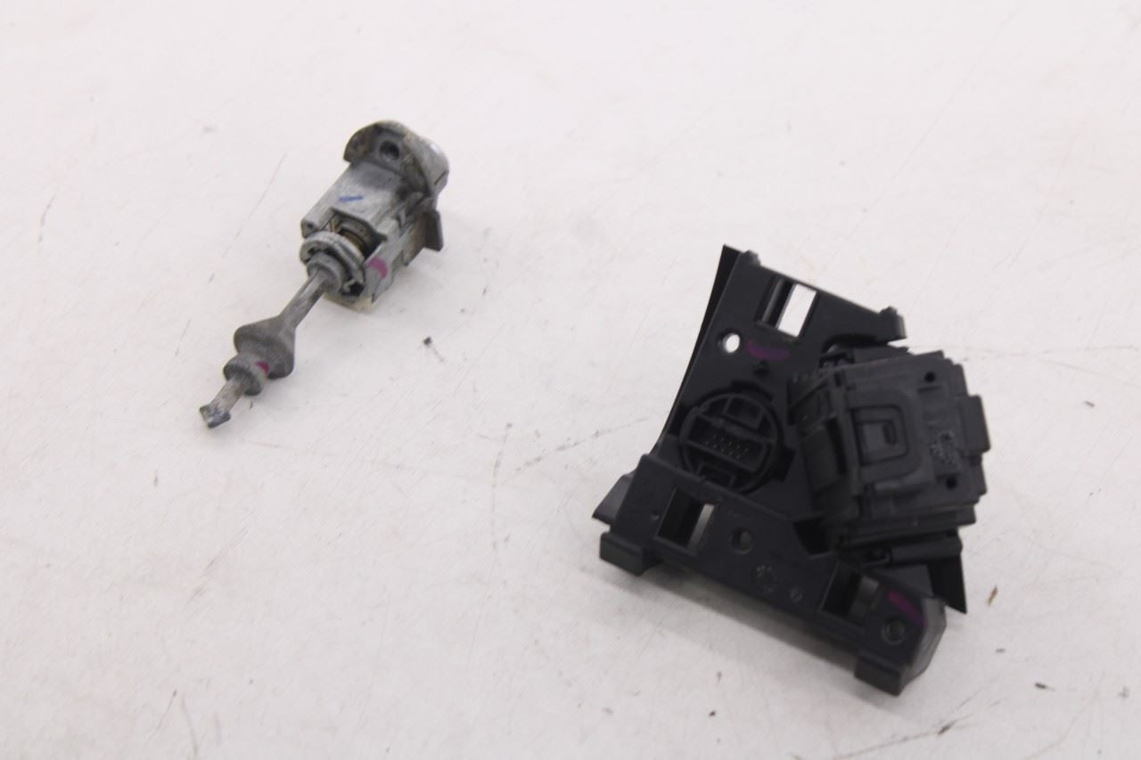 07-13 BMW X5 xDrive35i AWD Engine Ignition Switch Button w/ Key Fob Transmitter - Alshned Auto Parts