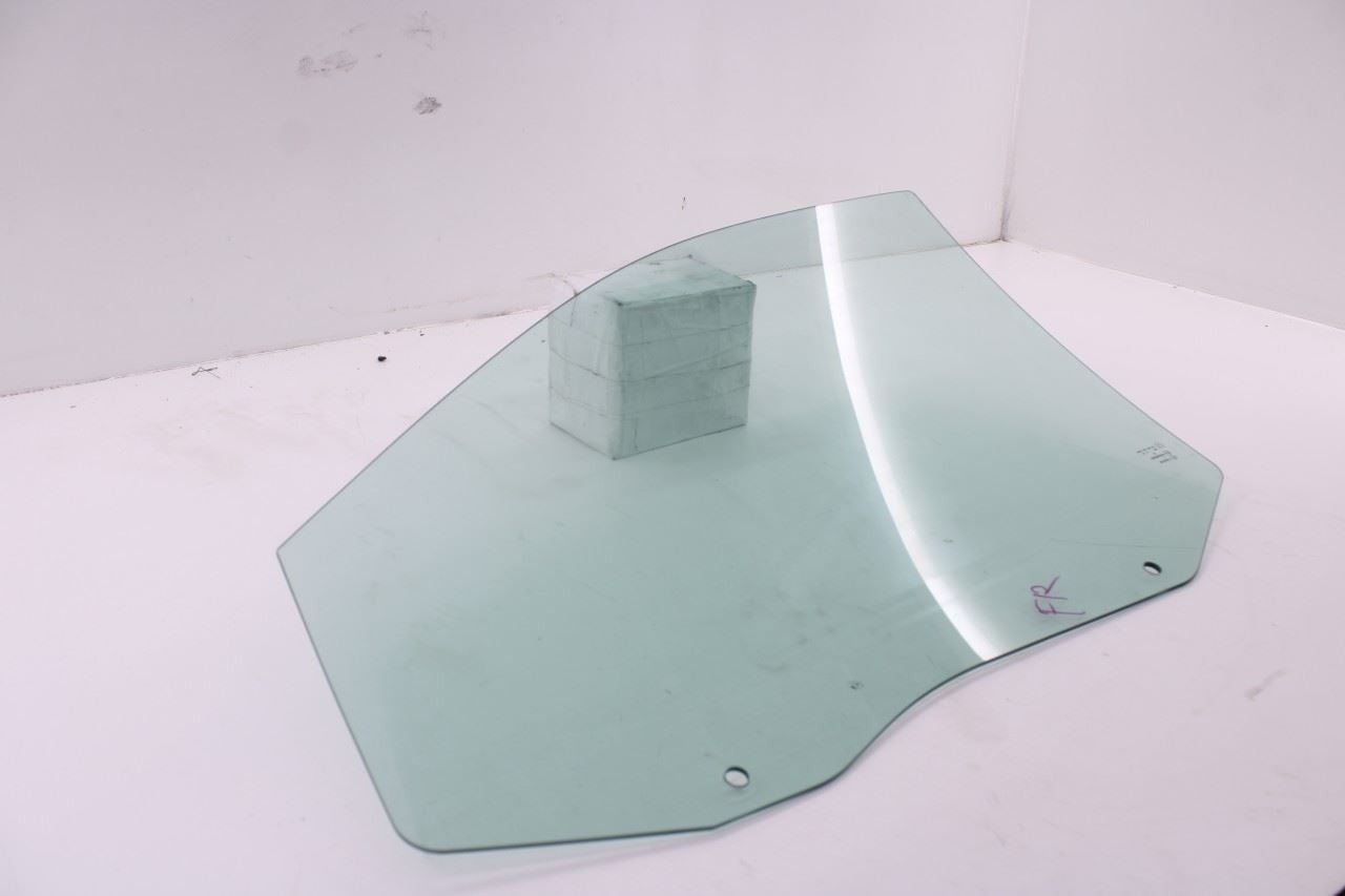 2008-2020 Dodge Grand Caravan GT Front Right Door Window Movable Glass 4894610AB7