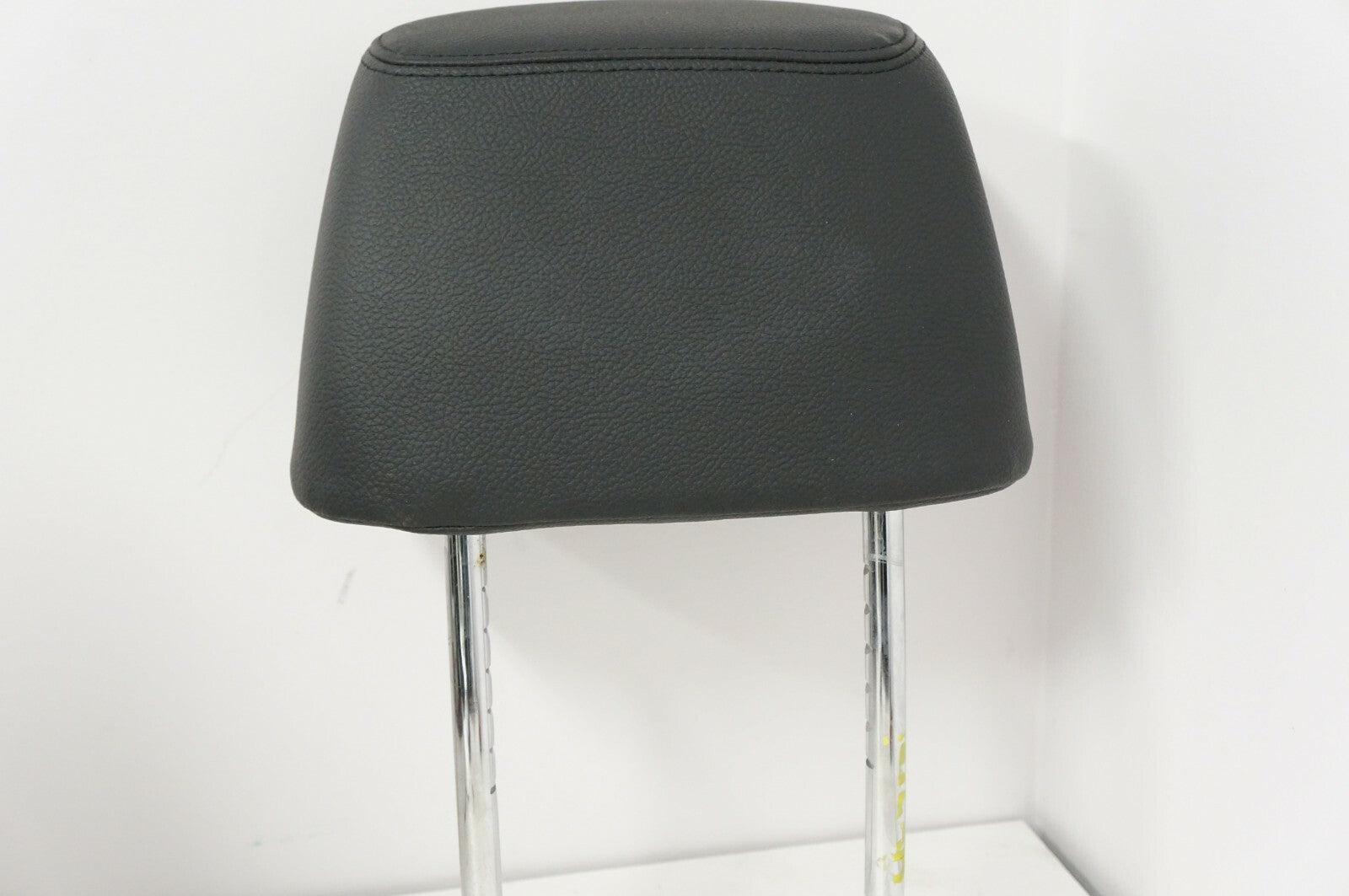 2013 -2015 BMW X1 Front Left Right HEADREST BLACK LEATHER 52-10-7-292-710 OEM - Alshned Auto Parts