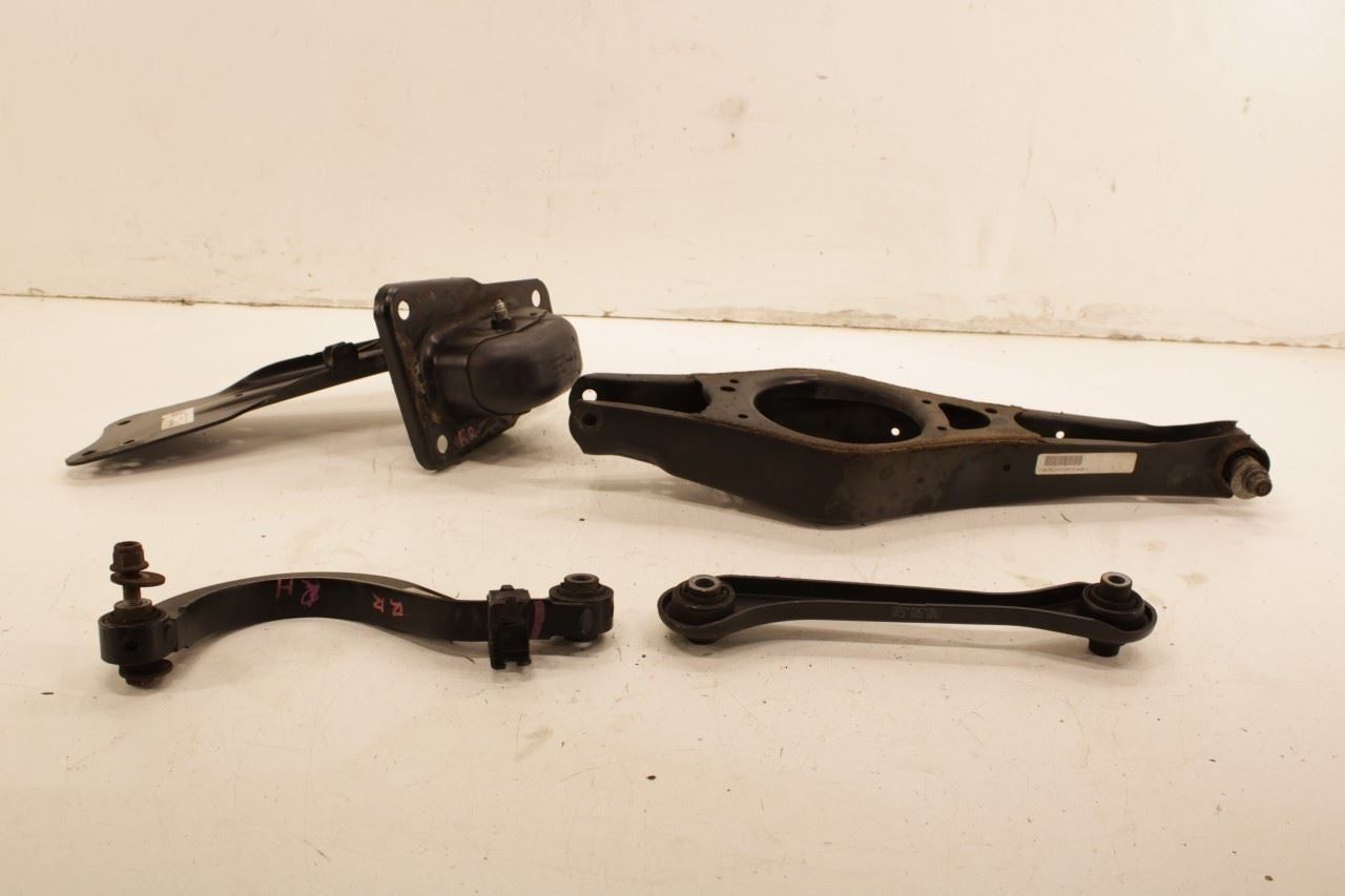 2012-22 Volkswagen Passat SE FWD Rear Suspension Right Side Control Arm Set of 4 - Alshned Auto Parts