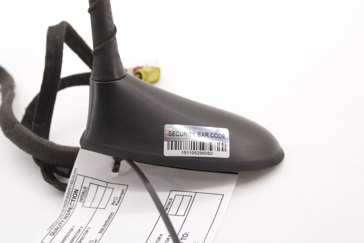 2016-2018 Jeep Cherokee Limited Rear Roof Mounted Antenna 05091874AA OEM - Alshned Auto Parts