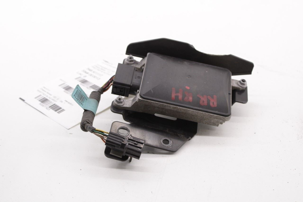 15-18 Kia Sorento EX Rear Right Blind Spot Detection Radar Sensor Module *ReaD* - Alshned Auto Parts