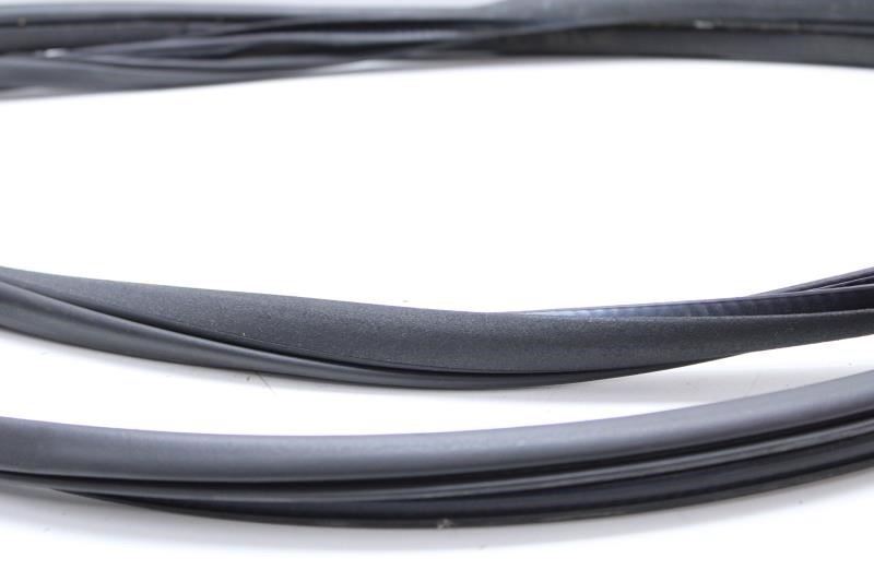 17-20 Infiniti QX60 Front Right Side Door Weather Strip On Body 76921-3JA1B OEM - Alshned Auto Parts