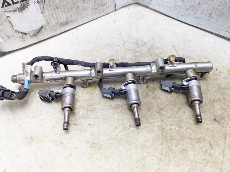 2017-2020 Ford F150 Engine RH Side Lower Fuel Injection Rail HL3E-9S441-AB OEM - Alshned Auto Parts