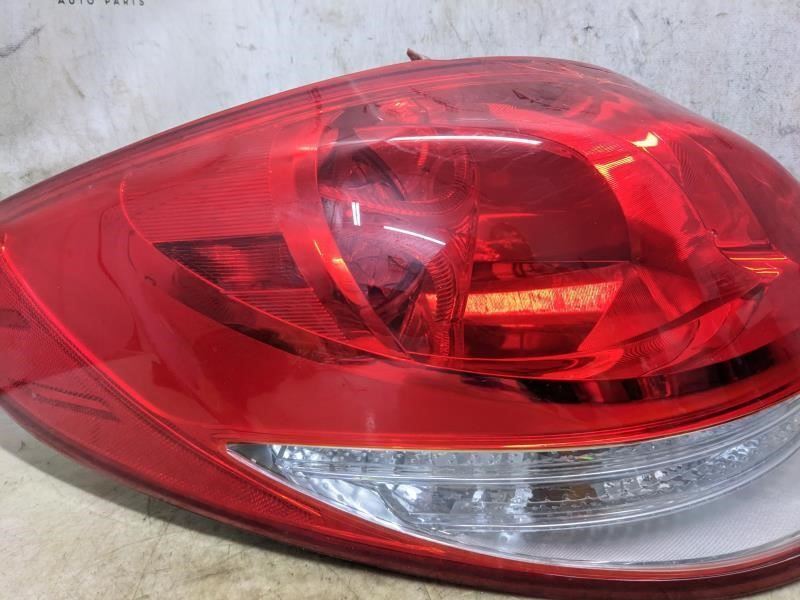 2012-17 Hyundai Veloster RR LH Driver Side Tail Light Lamp 92401-2V000 OEM *ReaD - Alshned Auto Parts