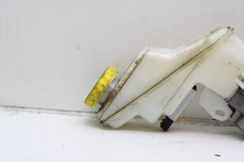 2020-2024 Nissan Sentra 2.0L Brake Master Cylinder w/ Reservoir 46010-6LA2D OEM - Alshned Auto Parts