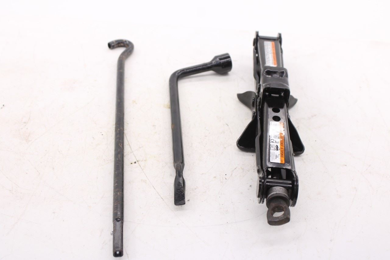 2020-2024 Toyota Corolla LE 2.0L FWD Lift Jack and Tool Kit 09111-02130 OEM3