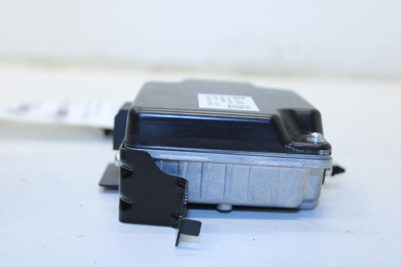 2017-2021 GMC Acadia SLT-1 AC/DC Power Inverter Converter Module 23158670 OEM4