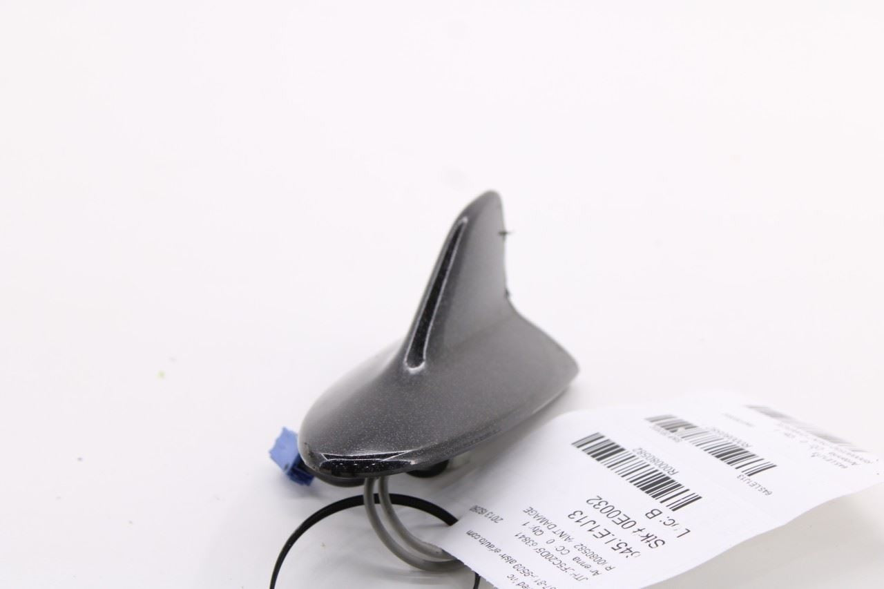 09-13 Lexus IS250 Roof Exterior Shark Fin Radio Antenna 86760-53060-A1 OEM *ReaD - Alshned Auto Parts