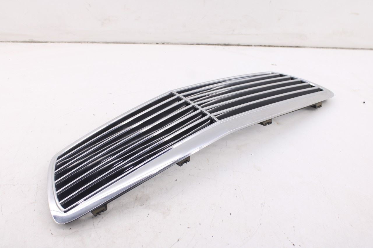2003-06 Mercedes-Benz E500 Front Bumper Center Upper Radiator Grille 21188505836