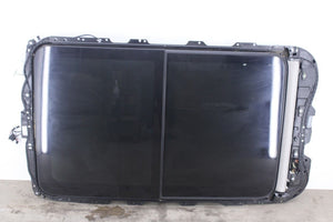 2021-2023 Volkswagen Atlas SE Roof Sunroof Frame with Glass 3CN877049 OEM
