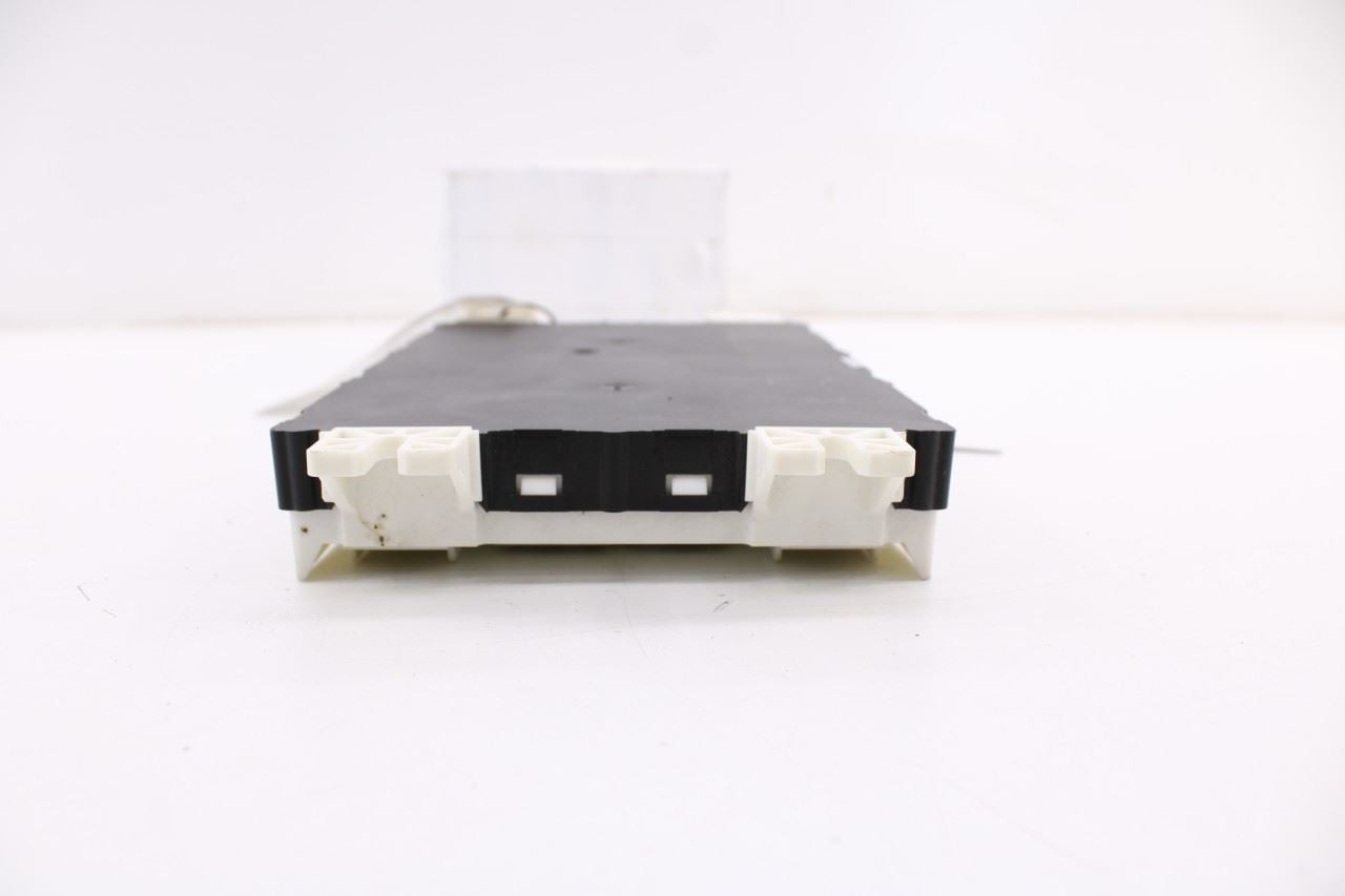 2014 Jeep Grand Cherokee Limited Body Computer Control Module BCM BCU 68210531AA2