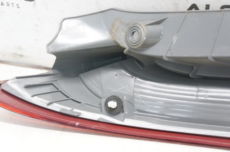 2016 Honda CR-V Passenger Right Rear Tail Light Upper 34170-T1W-A01 OEM - Alshned Auto Parts