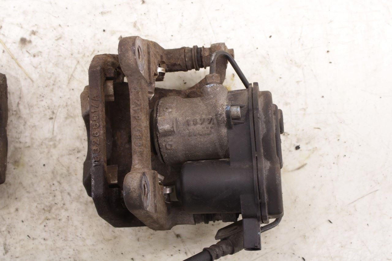 2014-2022 Jeep Cherokee Limited Rear Right and Left Side Brake Disc Caliper - Alshned Auto Parts