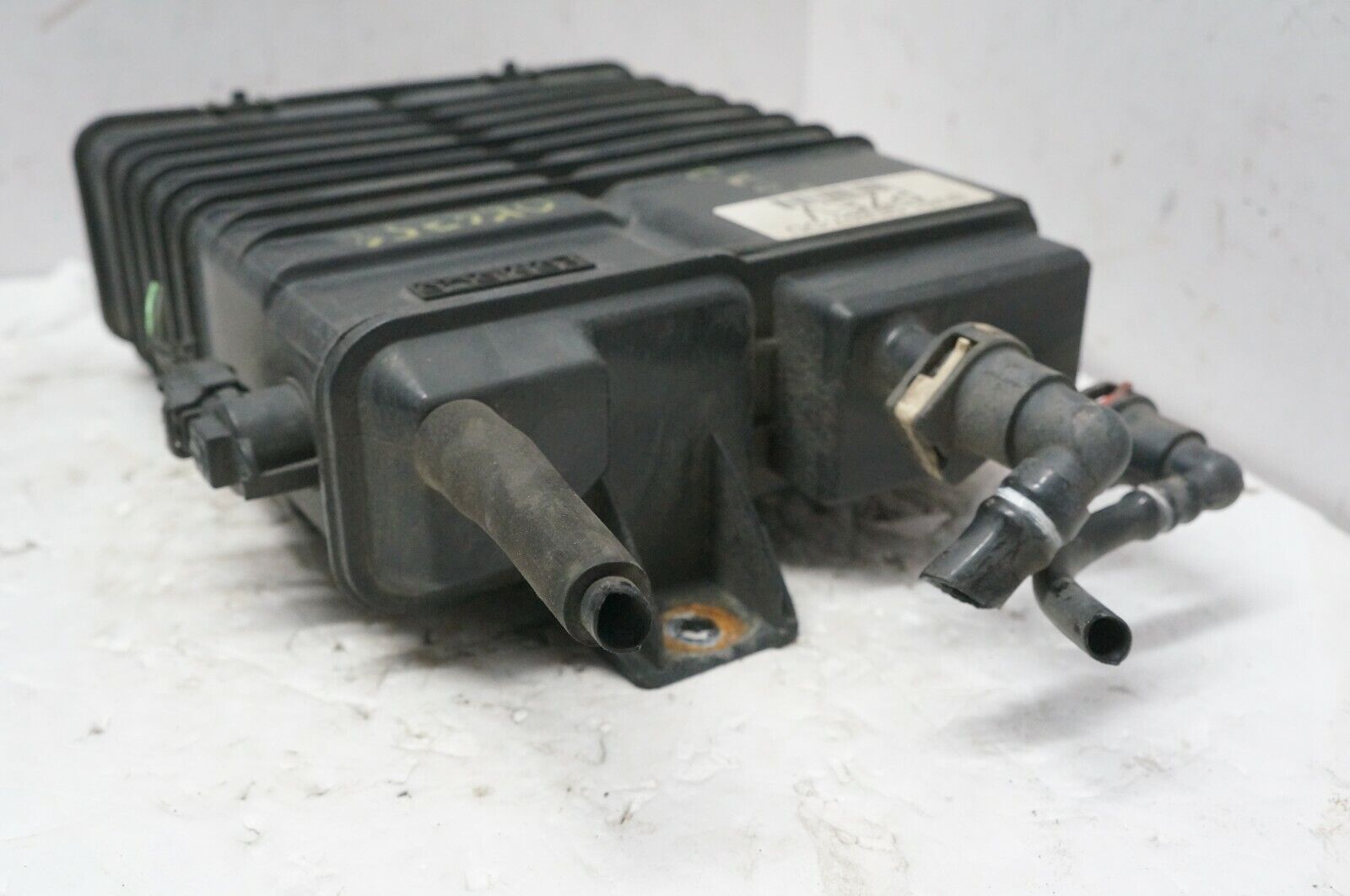 2014 Ford Focus Fuel Vapor Evaporator Emission EVAP Canister BV61-9E857-DD OEM - Alshned Auto Parts