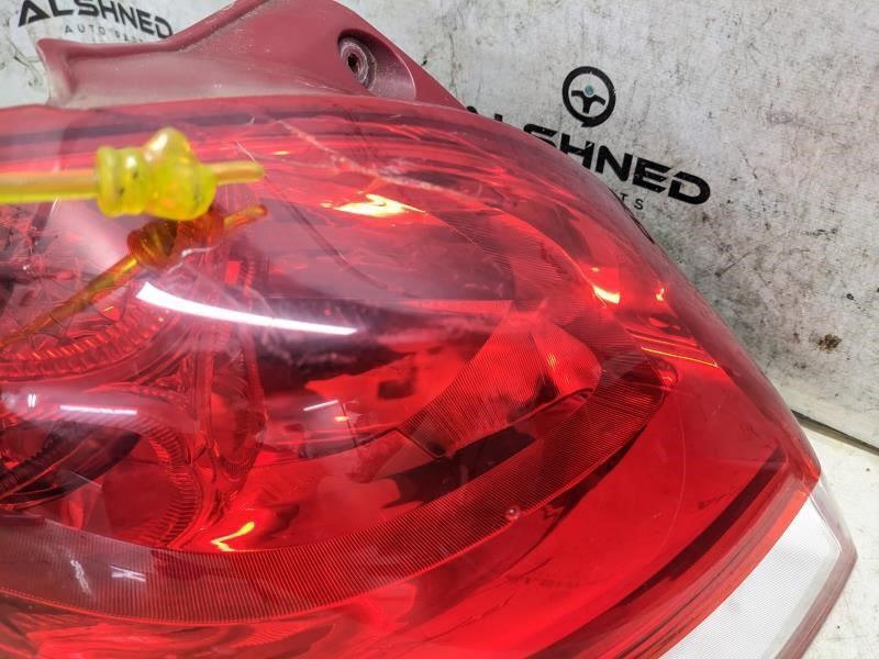 2012-17 Hyundai Veloster RR LH Driver Side Tail Light Lamp 92401-2V000 OEM *ReaD - Alshned Auto Parts