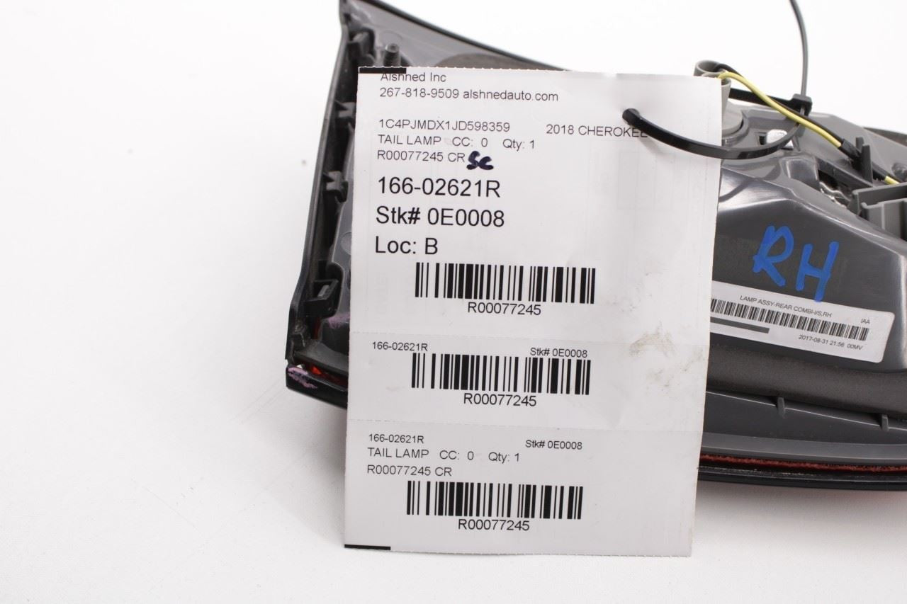 2014-2018 Jeep Cherokee Limited Rear Right Passenger Side Tail Light Lamp *ReaD* - Alshned Auto Parts