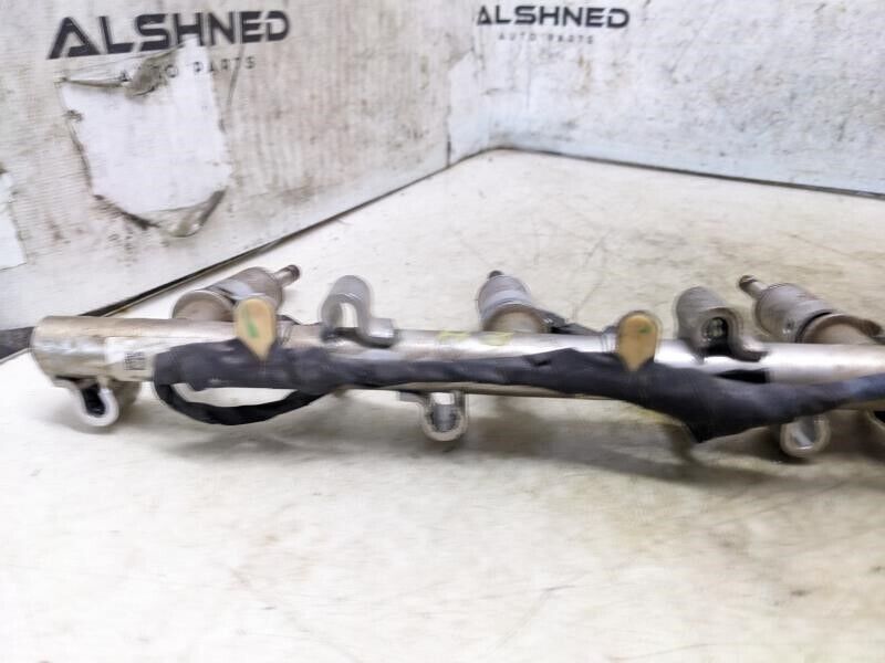 2017-2020 Ford F150 Engine RH Side Lower Fuel Injection Rail HL3E-9S441-AB OEM - Alshned Auto Parts
