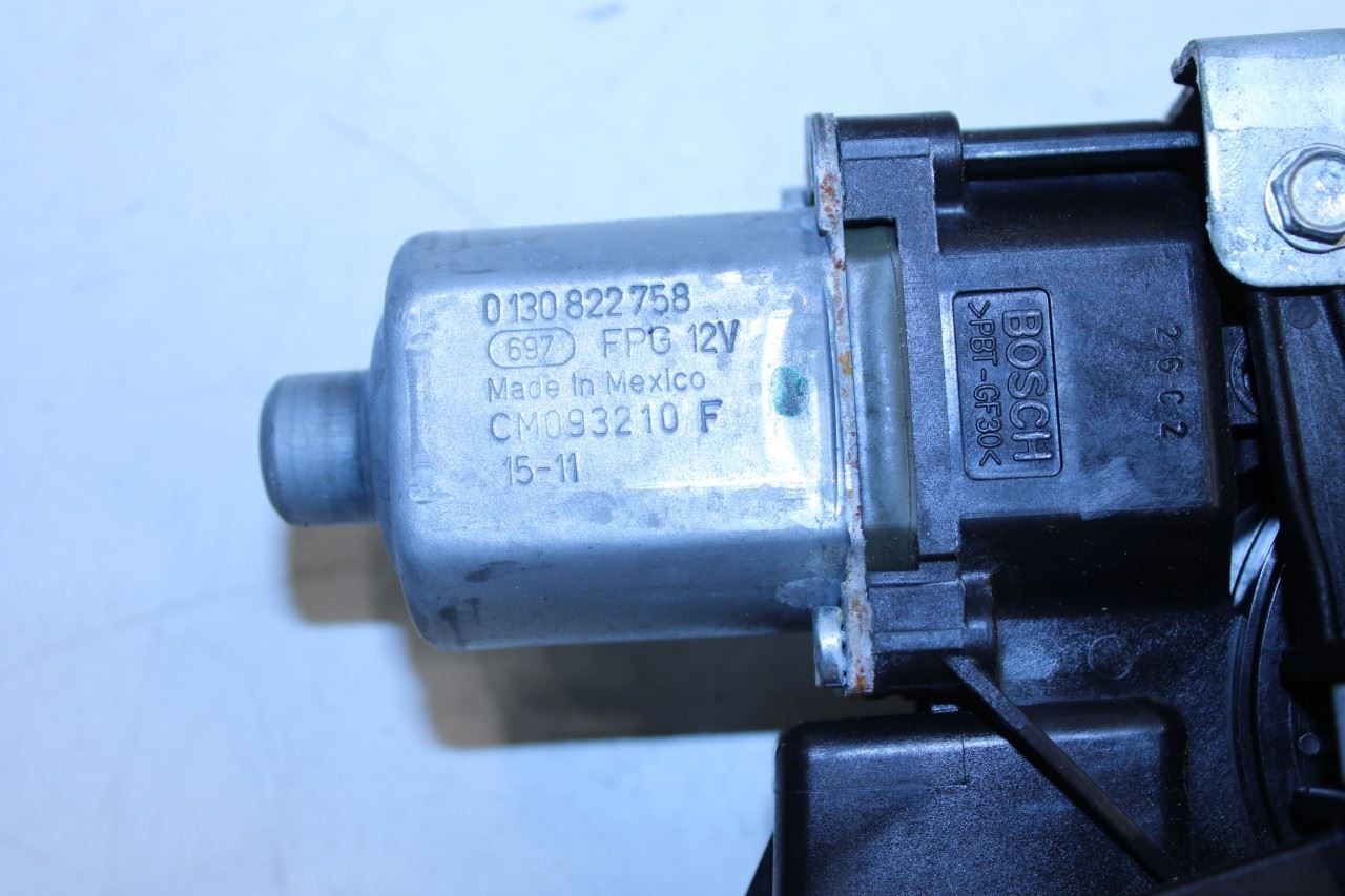 13-16 Ford F250 Lariat Crew Cab Front Right Side Door Window Regulator w/ Motor - Alshned Auto Parts