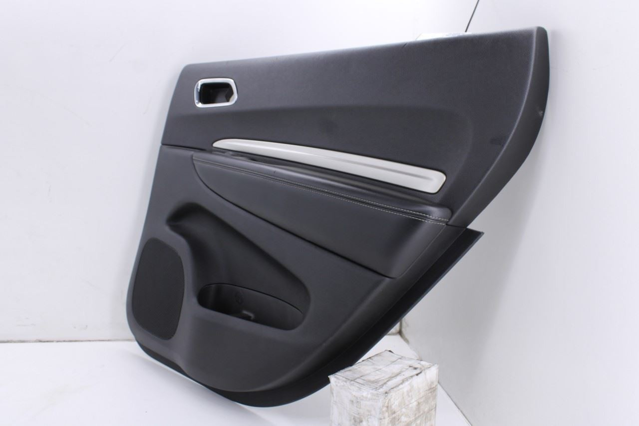 2015 Dodge Durango SXT Rear Right Side Door Trim Panel 1GS803X9AG OEM *ReaD*4