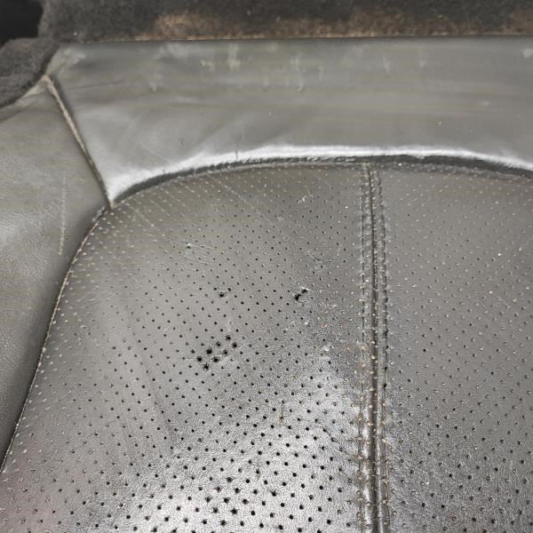 2011-12 Ford F250SD Front Left Seat Cushion Cover Leather BC3Z-2562901-ZB *ReaD* - Alshned Auto Parts