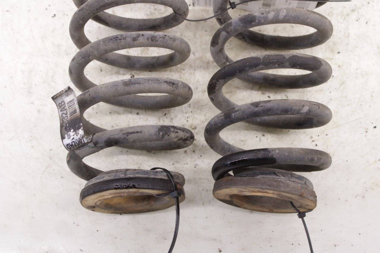 2014-2018 Jeep Cherokee Limited Rear Right and Left Side Coil Spring Set - Alshned Auto Parts