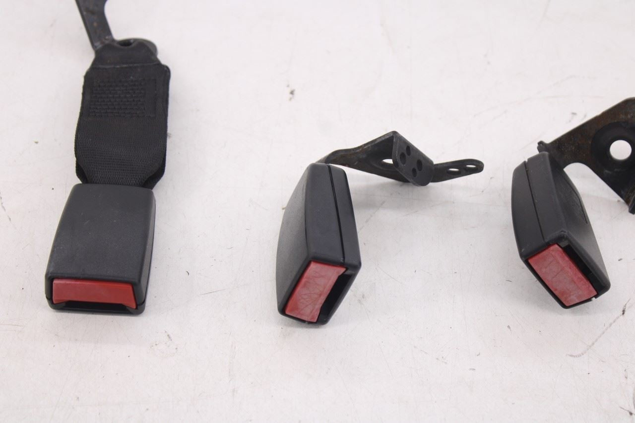 2008 Mercedes-Benz C350 Rear Right Left Side 2nd Row Seat Belt Buckle Set of 3 - Alshned Auto Parts