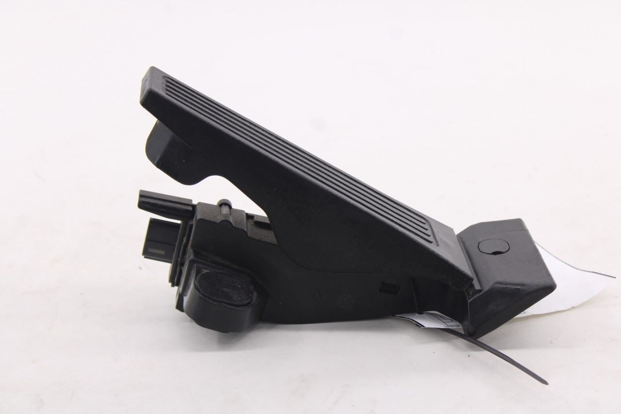 2016-18 Kia Optima EX 2.4L Accelerator Throttle Gas Pedal Sensor 32700D4200 OEM - Alshned Auto Parts