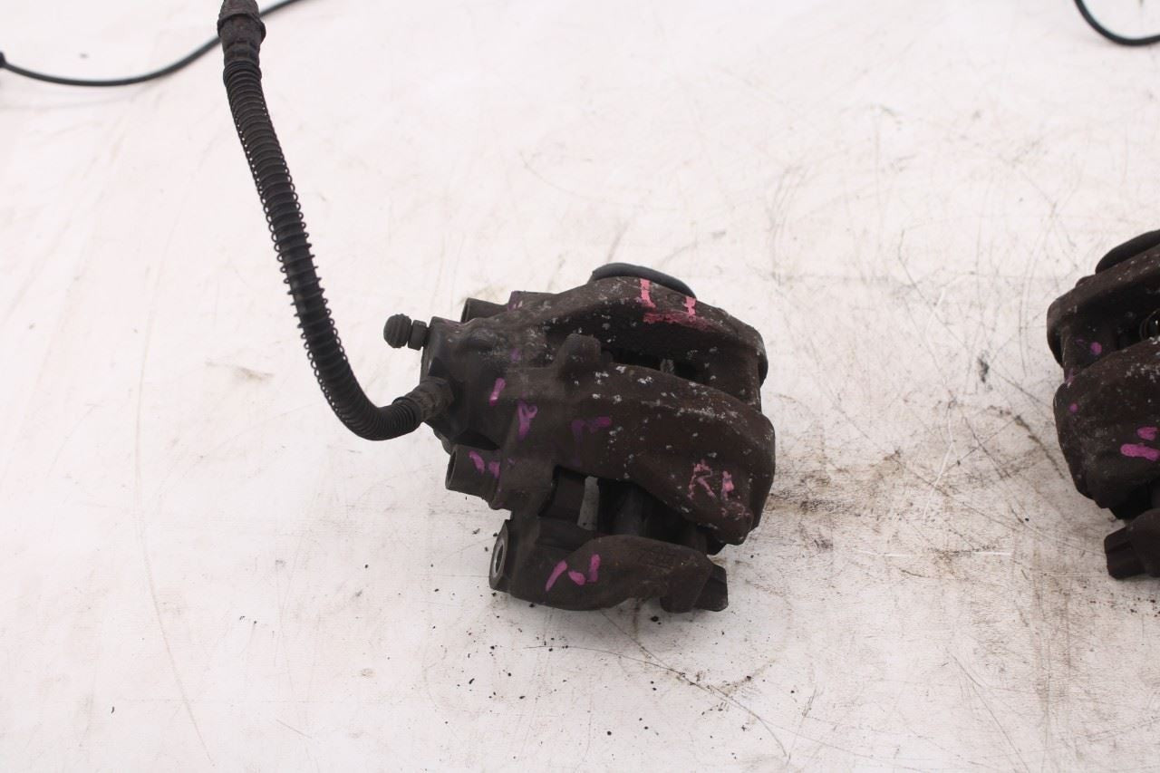 2003-2006 Mercedes-Benz E500 Rear Right and Left Side Disc Brake Caliper3