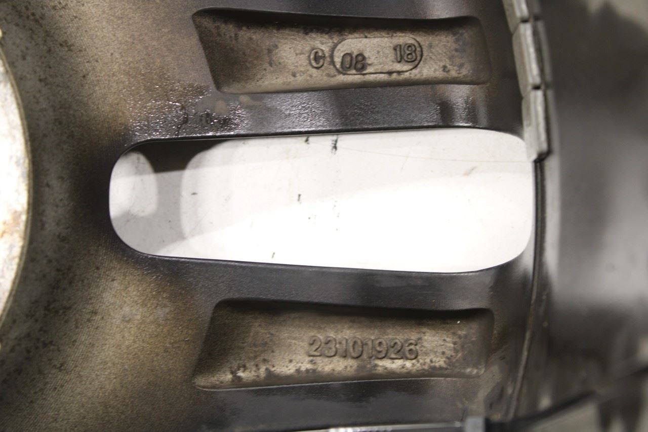 2017-2019 GMC Acadia SLT-1 Aluminum Wheel R18x7.5J 23101926 OEM - Alshned Auto Parts