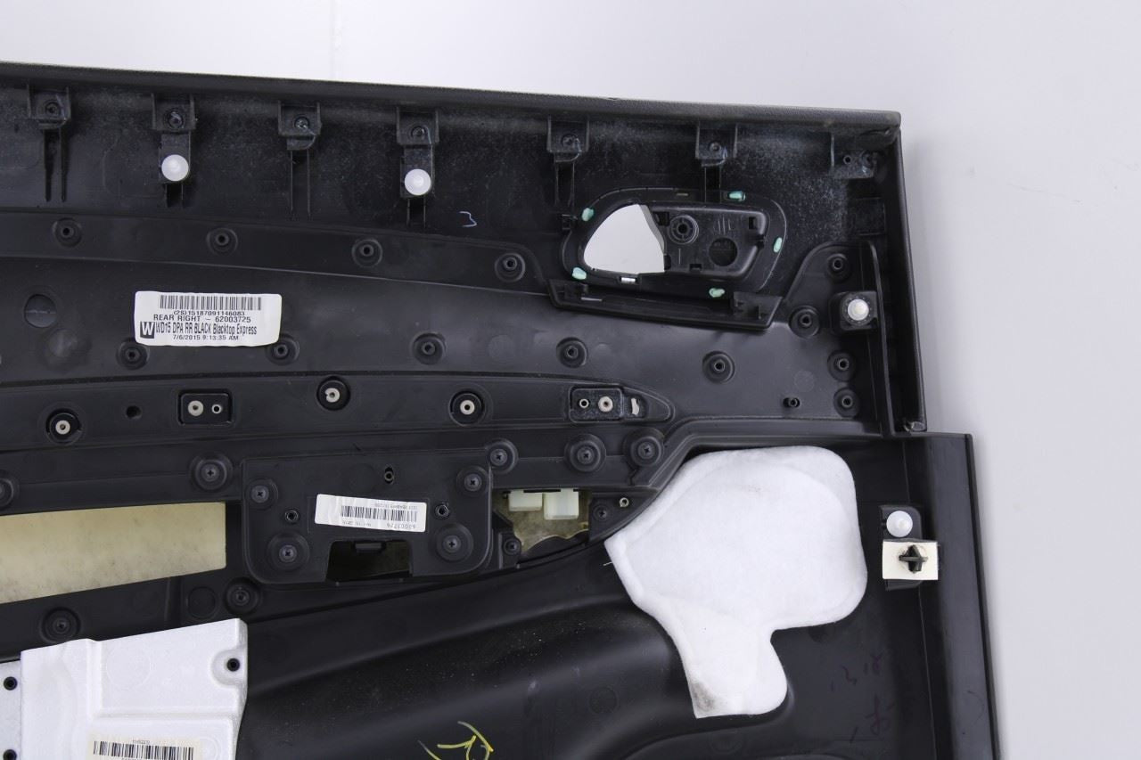 2015 Dodge Durango SXT Rear Right Side Door Trim Panel 1GS803X9AG OEM *ReaD*11