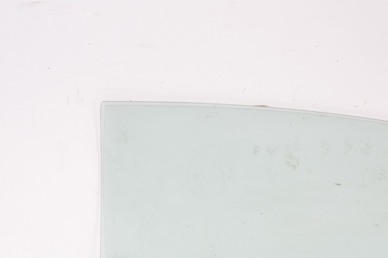 2013-2019 Nissan Sentra SL Rear Right Side Door Window Glass 823003SG0A OEM - Alshned Auto Parts