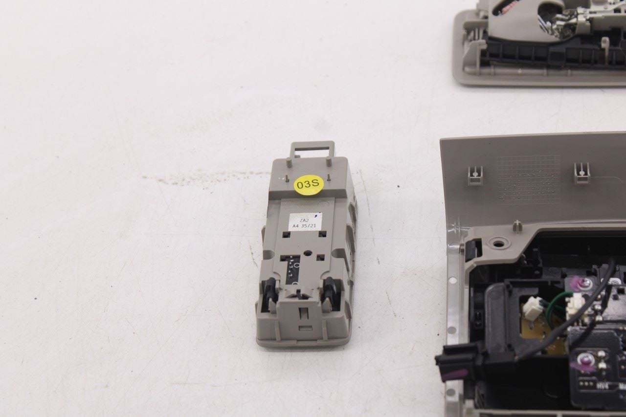 2021-23 Volkswagen Atlas SE Roof Overhead Console Interior Light Lamp Set *ReaD* - Alshned Auto Parts