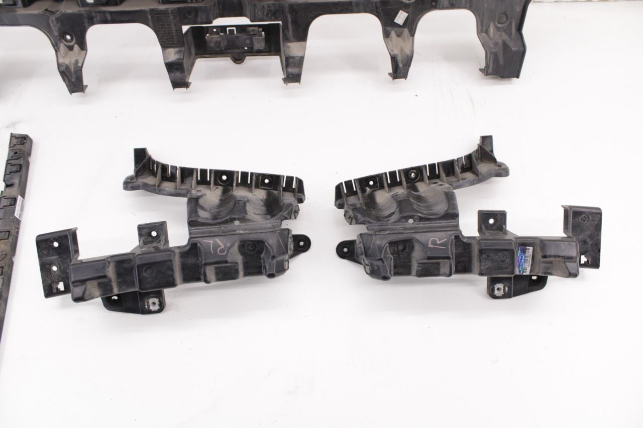 2017-24 Chrysler Pacifica Limited Rear Bumper Right Left Side Mount Bracket Set3