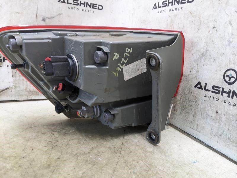 2019-2021 Jeep Grand Cherokee RR RH Side Tail Light Lamp 68110016AG OEM *ReaD* - Alshned Auto Parts