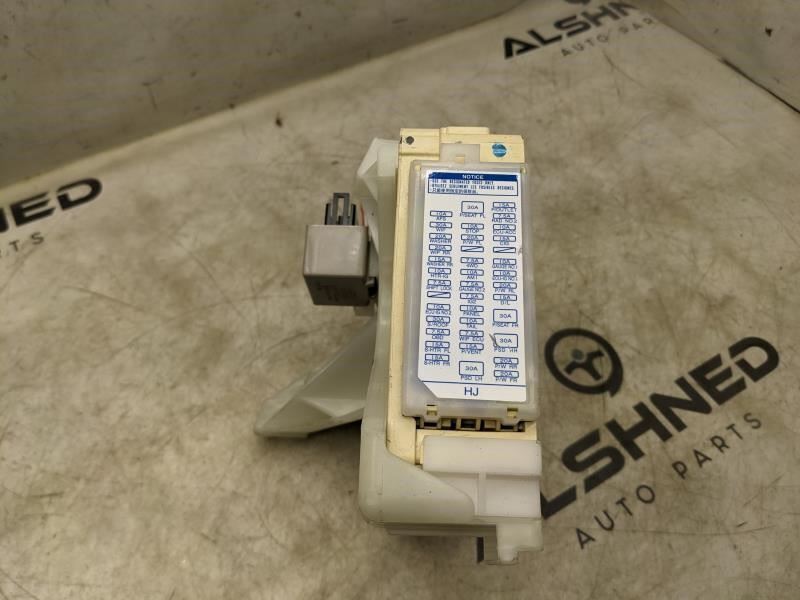 2011-2014 Toyota Sienna Cabine Fuse Box Junction Block 82730-08120 OEM *ReaD* - Alshned Auto Parts