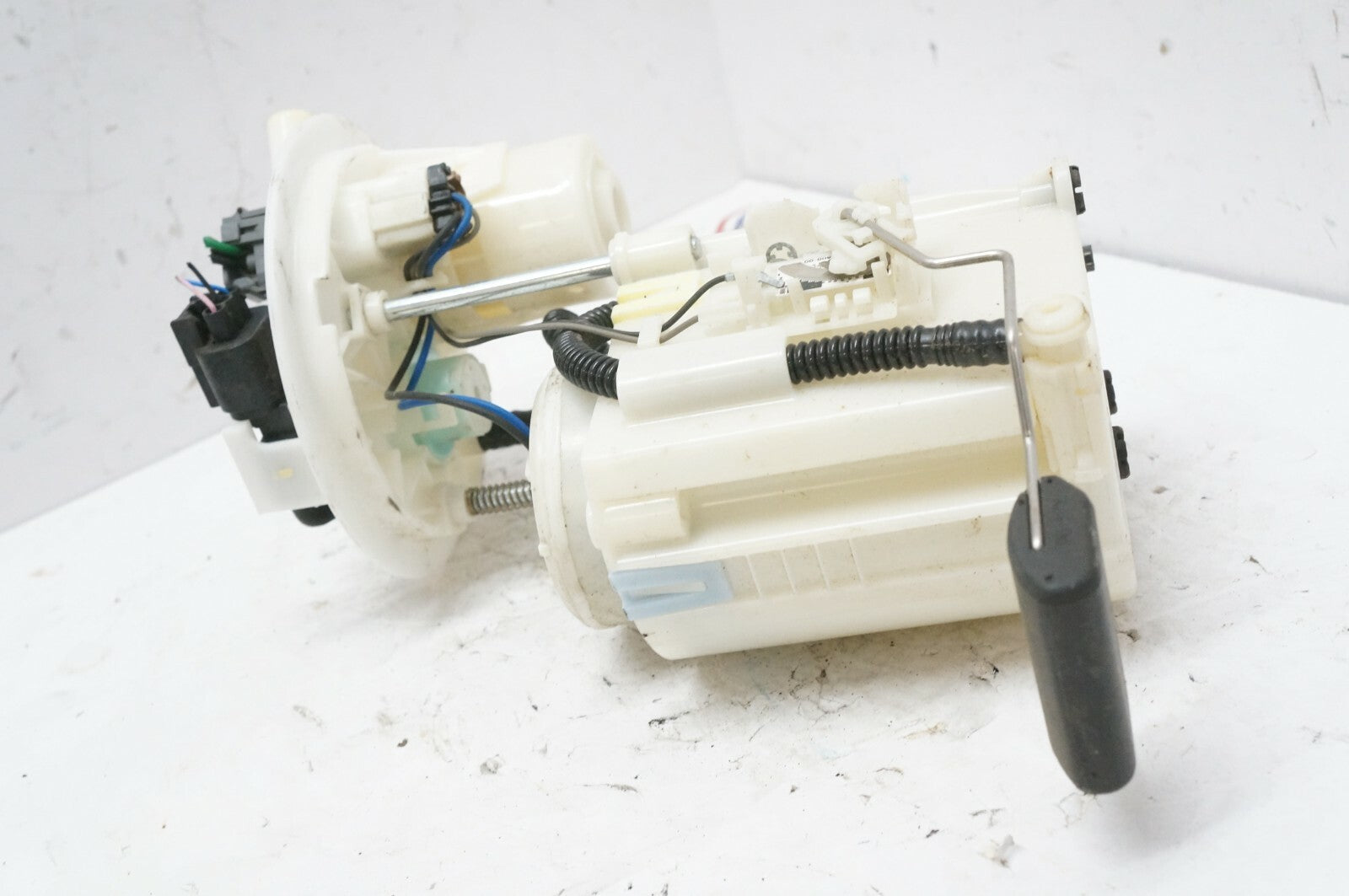 2013 Hyundai Elantra Coupe GT 1.8 L Fuel Pump Assembly 31110-A5600 OEM - Alshned Auto Parts