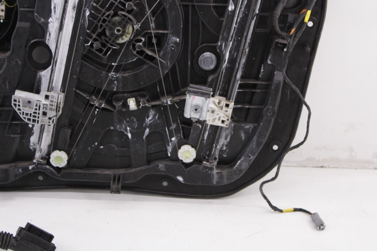 15-20 Kia Sorento EX Front Left Side Door Window Regulator w/ Carrier and Motor - Alshned Auto Parts