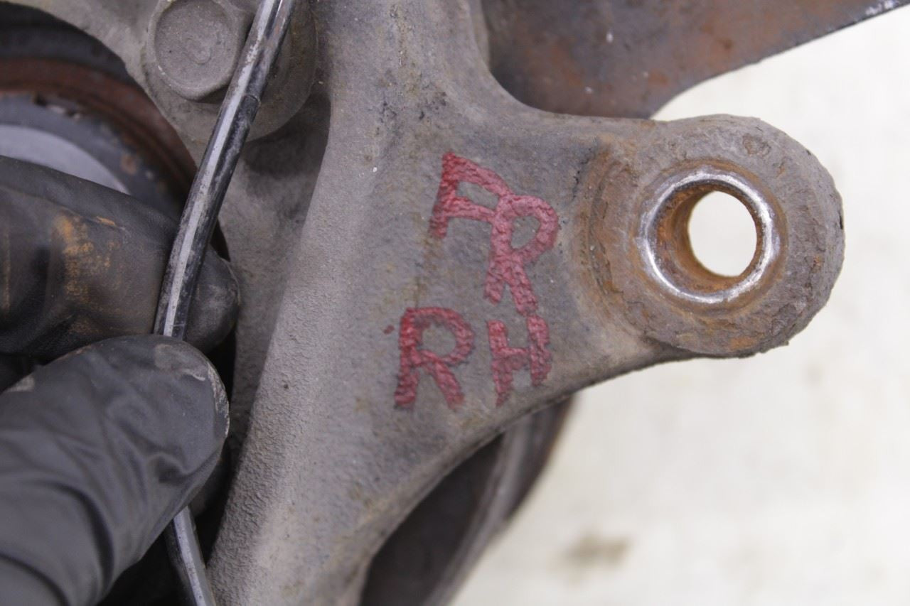 15-18 Kia Sorento EX Front Right Passenger Side Spindle Knuckle Hub 51716-C5300 - Alshned Auto Parts