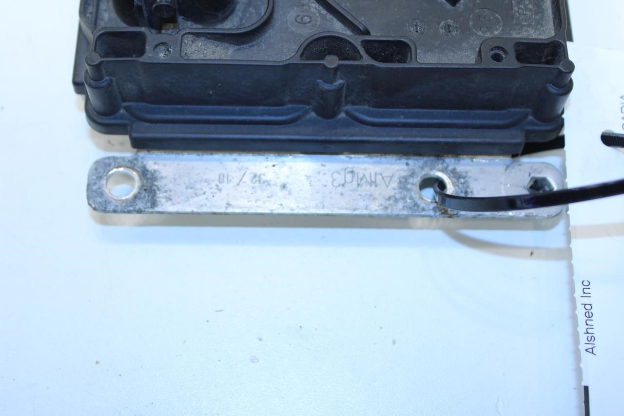 2018-2023 GMC Acadia SLT-1 AWD Differential Lock Control Module 84440524 OEM - Alshned Auto Parts