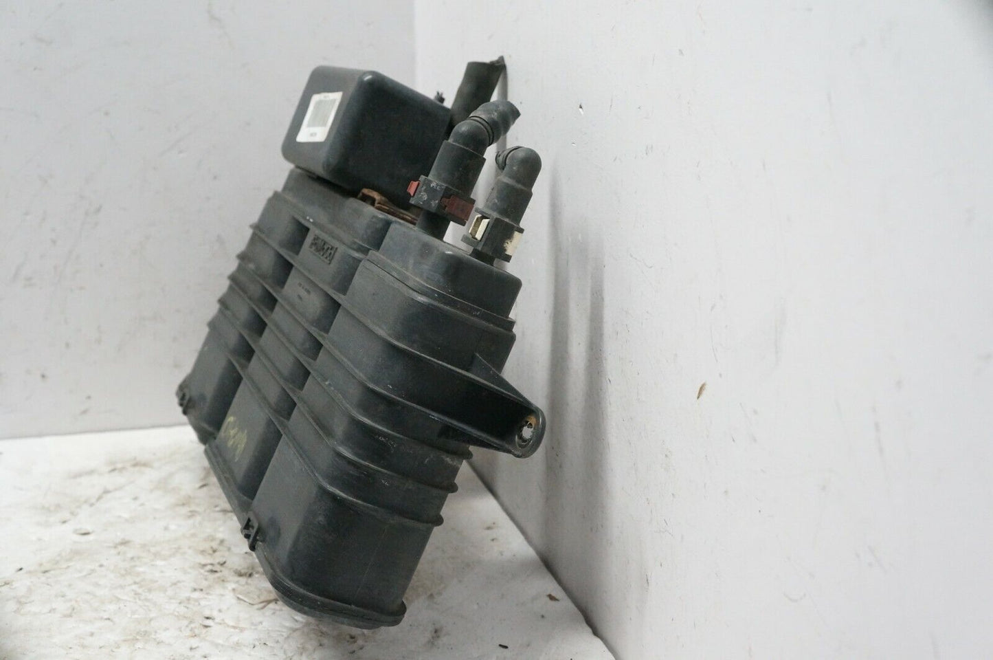 2008 Lincoln MKZ 3.5L Fuel Vapor Evaporator Emission EVAP Can 8E53-9E857-BA OEM - Alshned Auto Parts