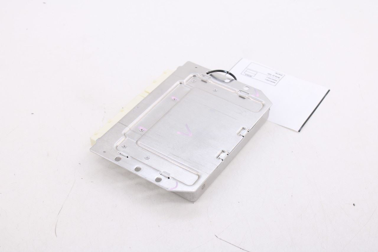 2011-2014 Porsche Cayenne S Airmatic Air Suspension Computer Control Module OEM4